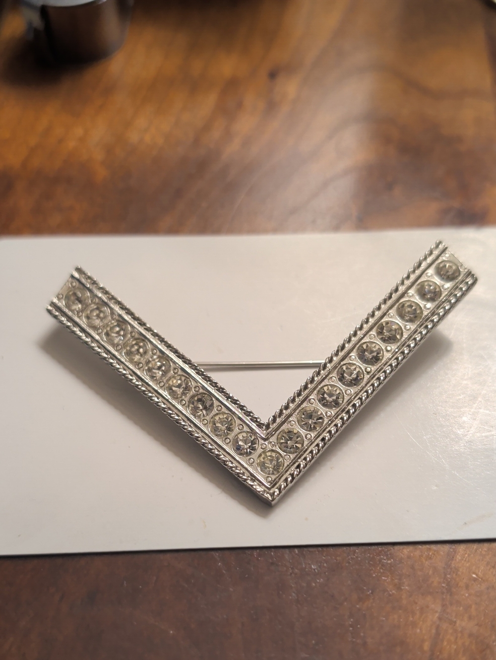 Cadoro V Brooch Signed Vintage WW ll Victory Rhinestone Silver tone Dramatic 40s
